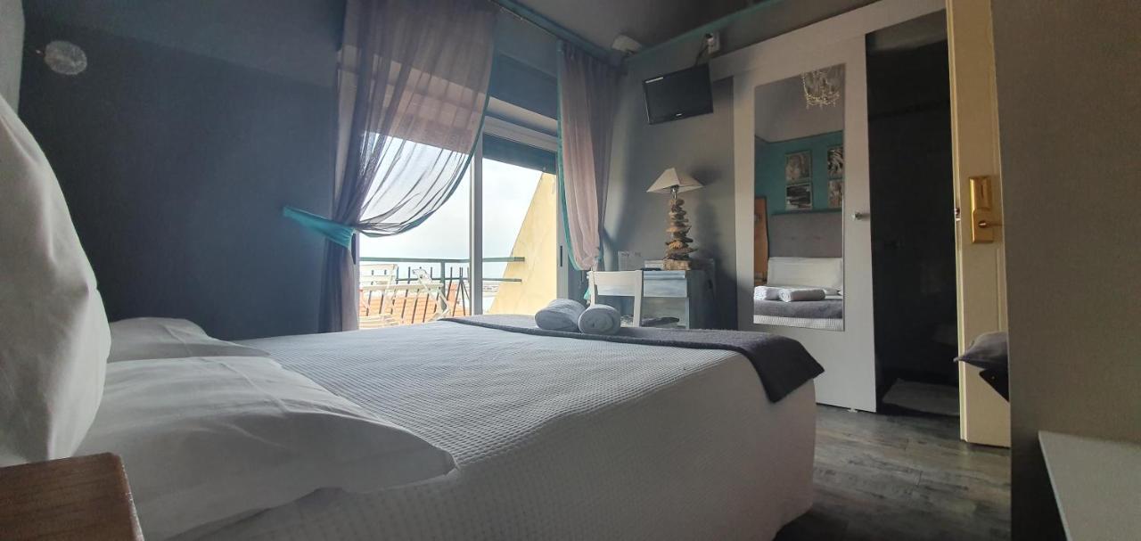 Hotel Zia Piera Chiavari Eksteriør billede