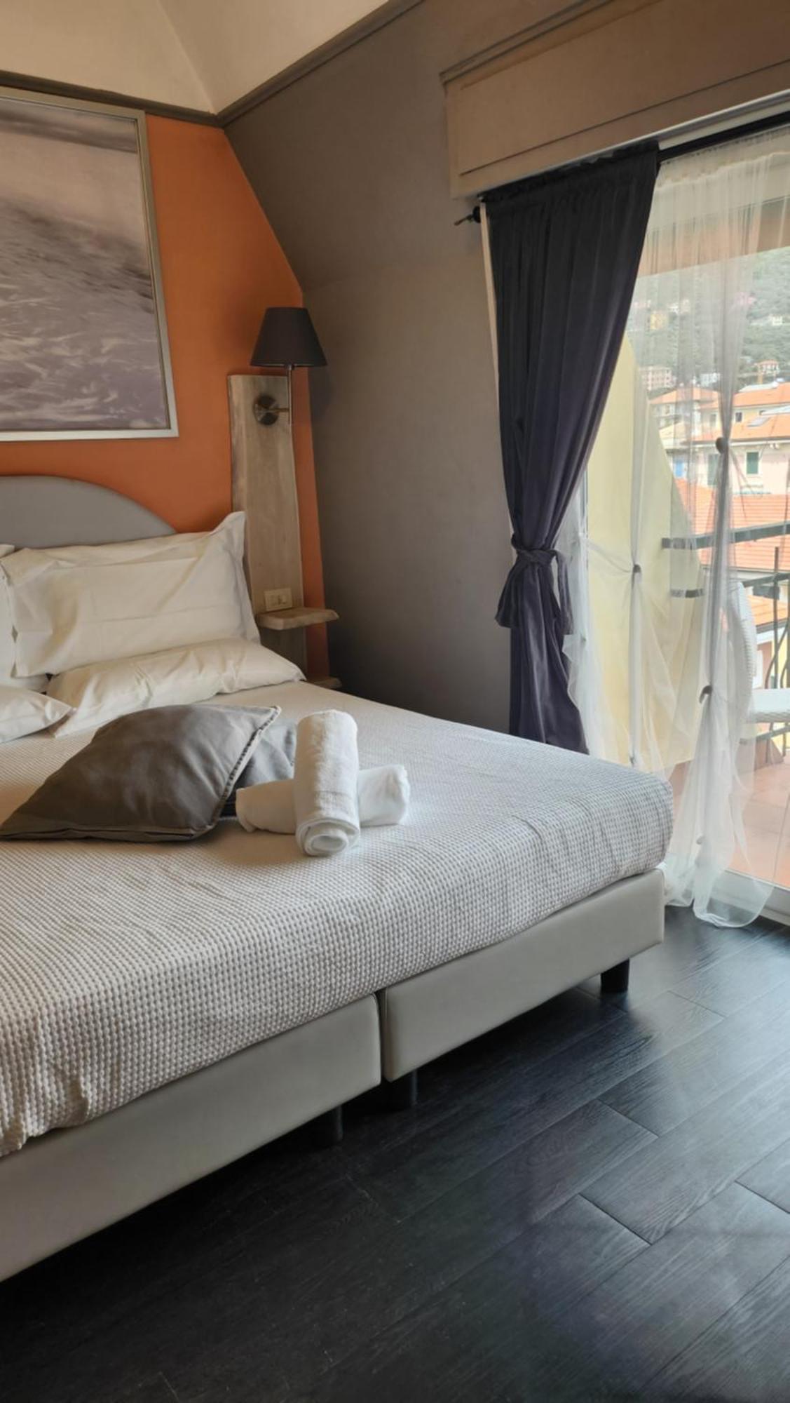 Hotel Zia Piera Chiavari Eksteriør billede